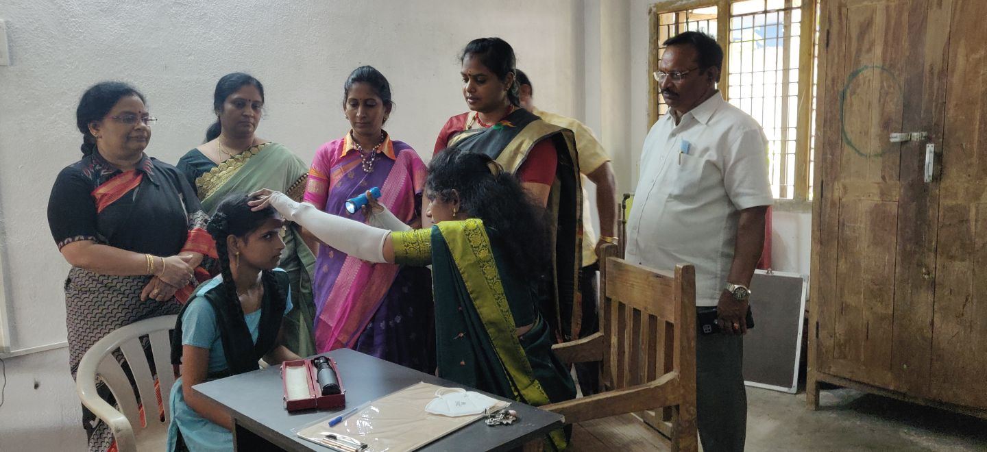 Medical Campaign in Dolphin School